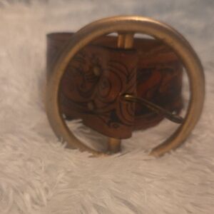 Vintage 70's Handpainted Leather Belt with Brass Buckle.